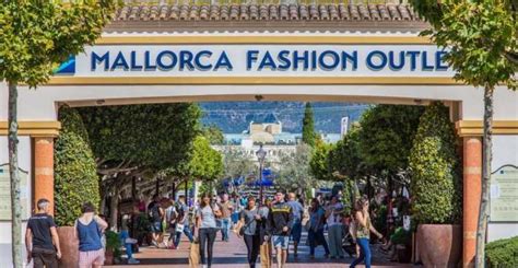 shopping palma de mallorca outlet.